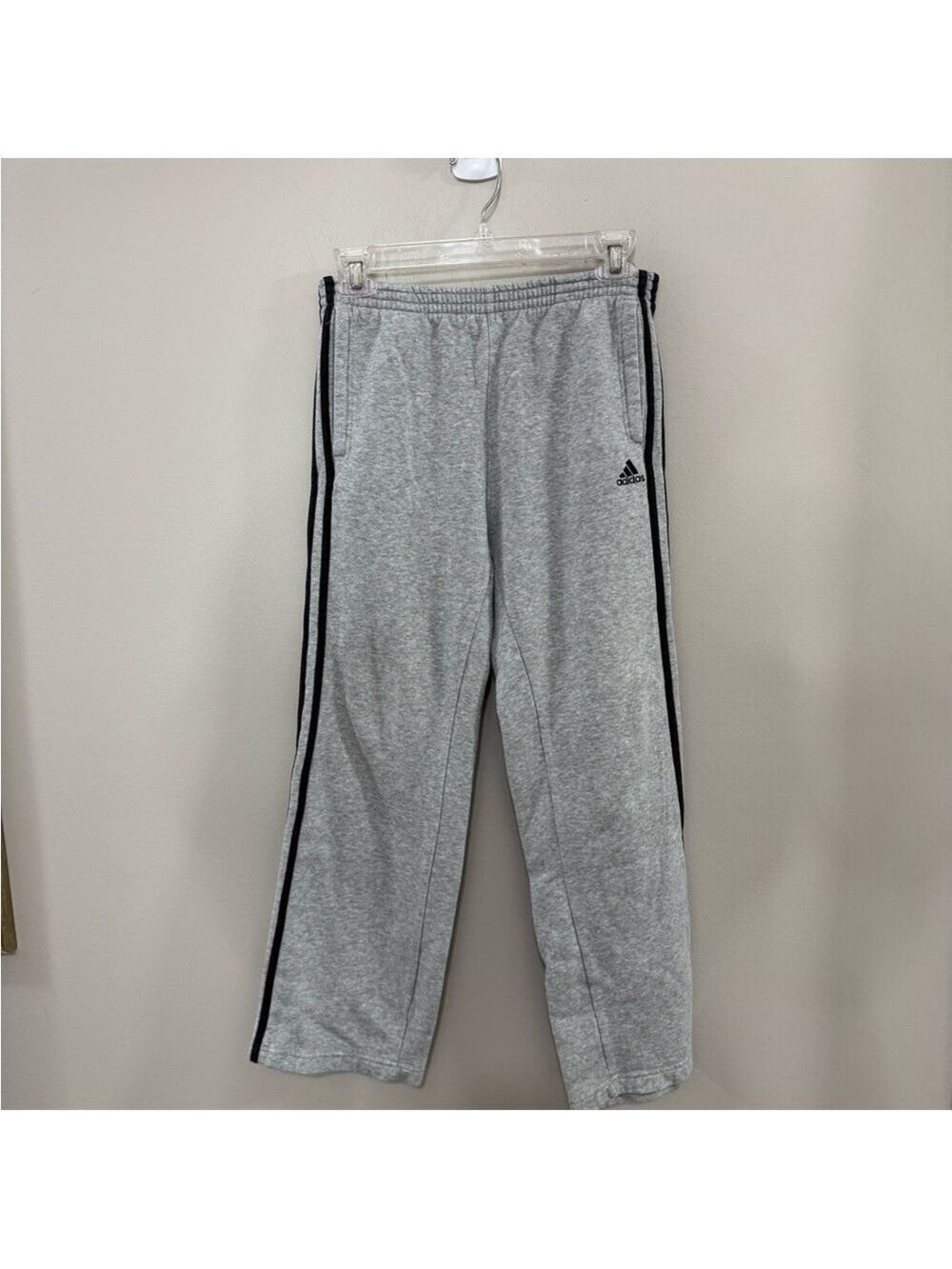 Boys Adidas Gray Sweatpants with Classic Stripes. Size M